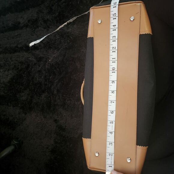 Jones New York Black and Tan Tote with Structured Design - Picture 10 of 12